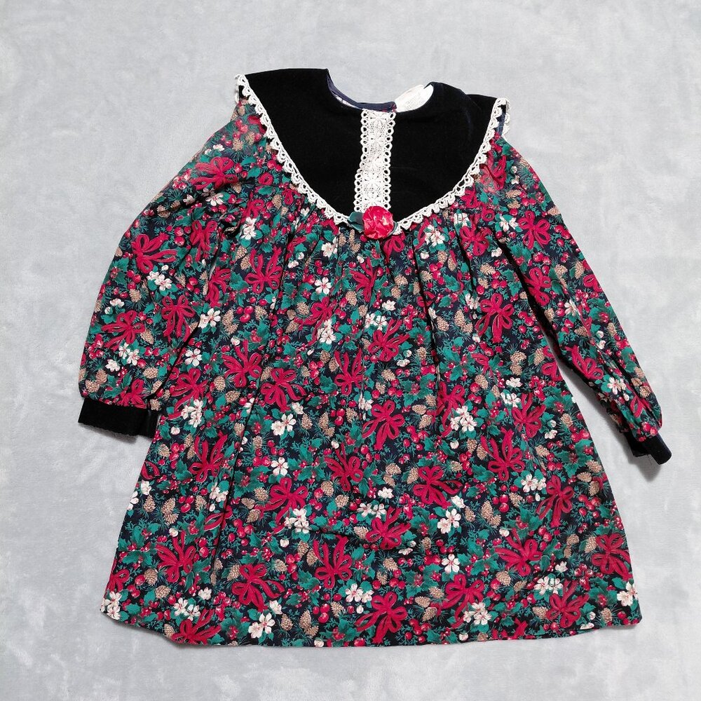 VTG Pretty As A Picture Dress Velvet Lace Trim Rosette Sz 6 USA Christmas